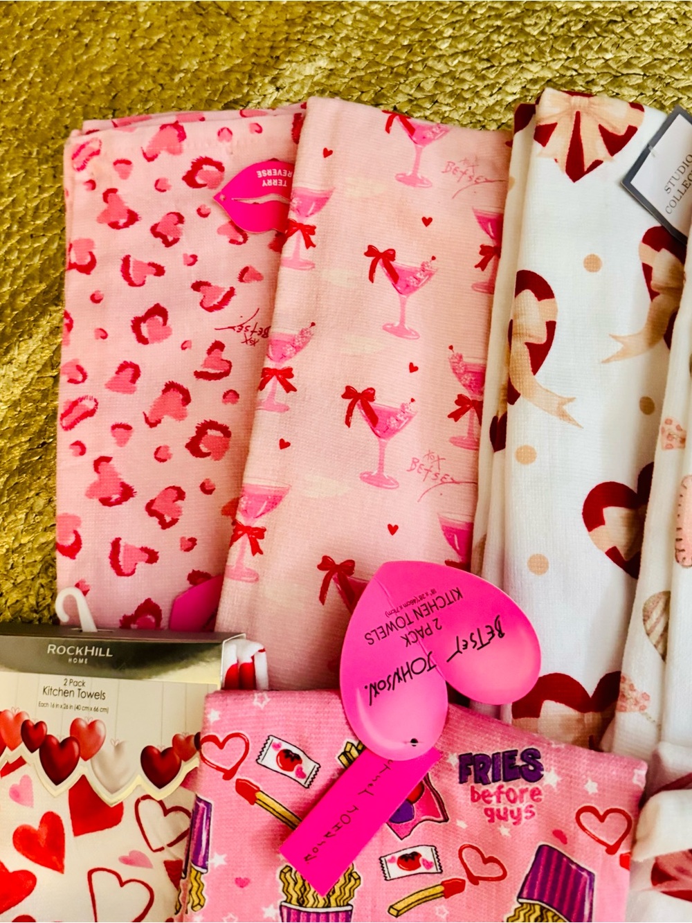 Kitchen Towels Pink / yellow Assorted Designs - Picture 4 of 10